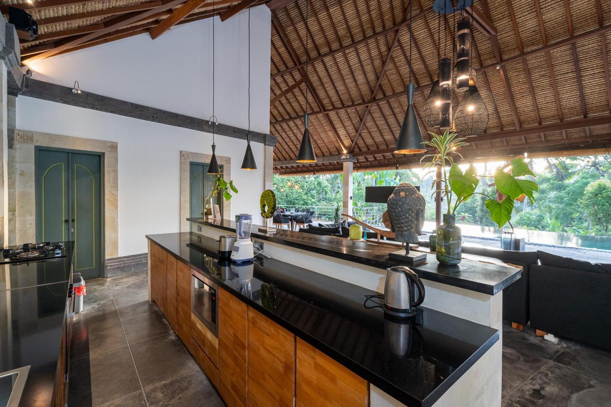 Themma Jungle - Sumptuous 3br Luxury With Majestic Jungle View North Of Villa *
