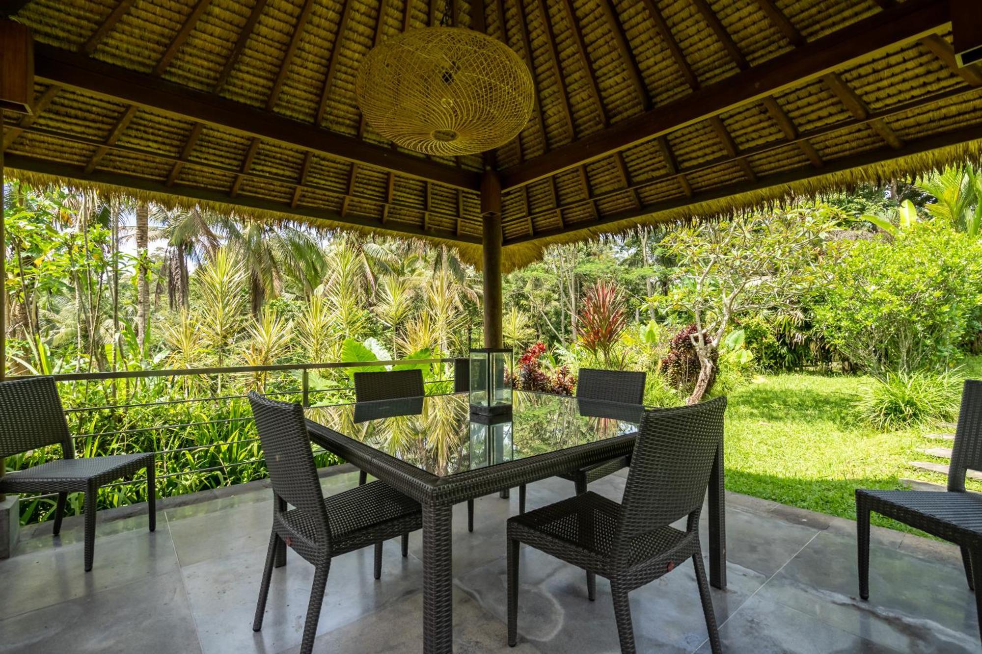 Themma Jungle - Sumptuous 3br Luxury With Majestic Jungle View North Of Villa