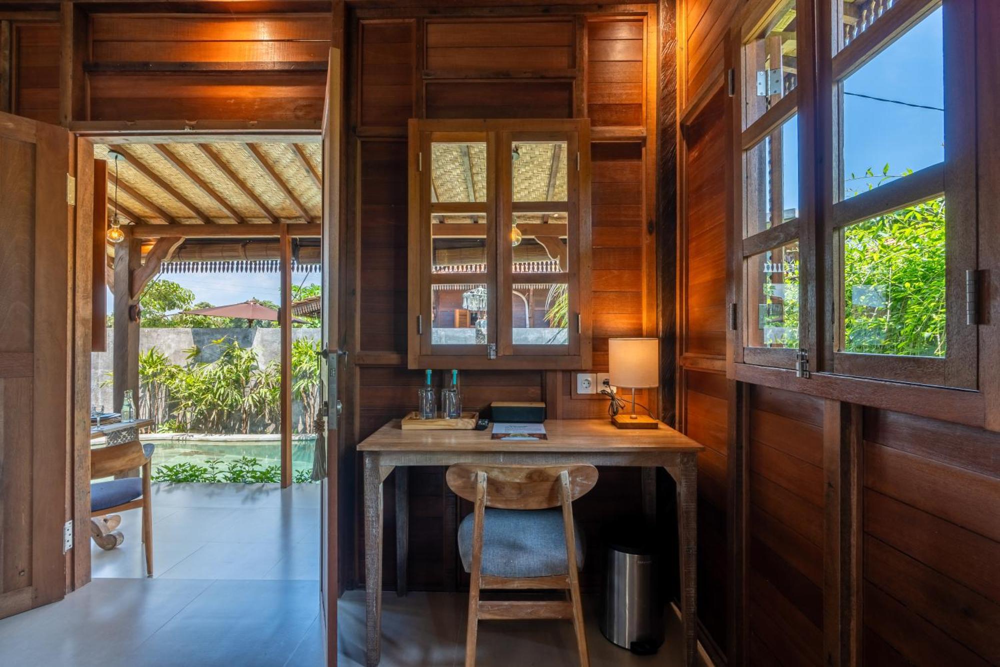 Kayu Senses - Private Around Endless Ricefield Ubud