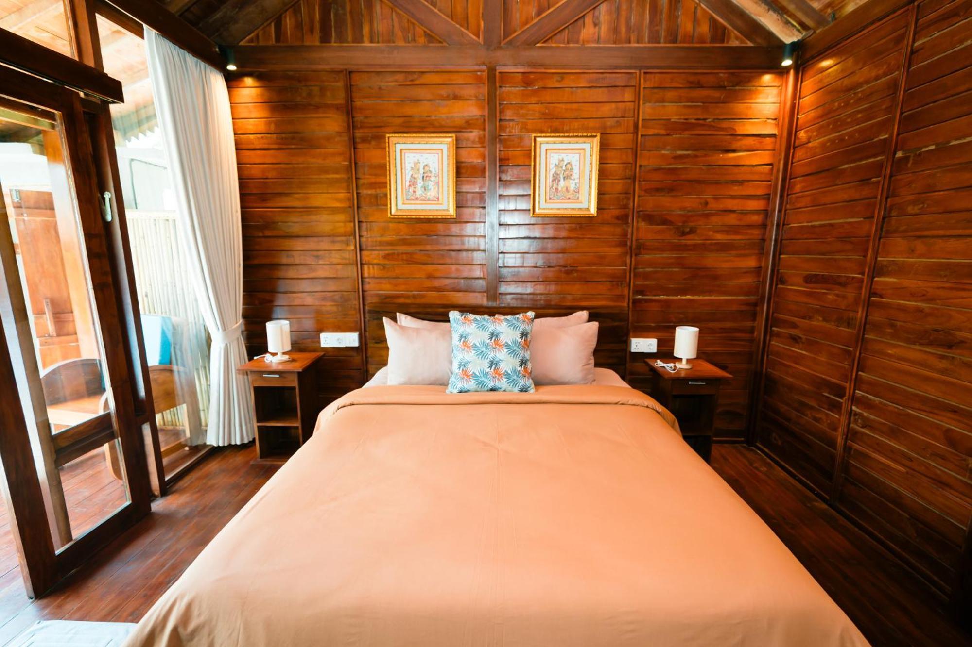Ngesil Private Joglo & Pool Guest house Ubud (Bali)