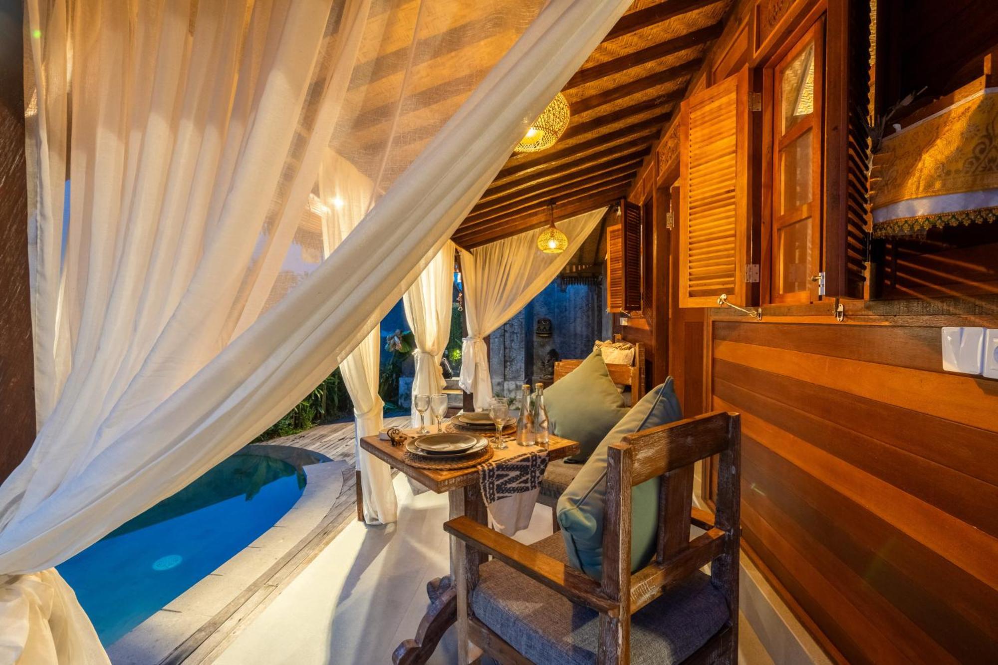 Kayu Senses - Private Around Endless Ricefield Ubud