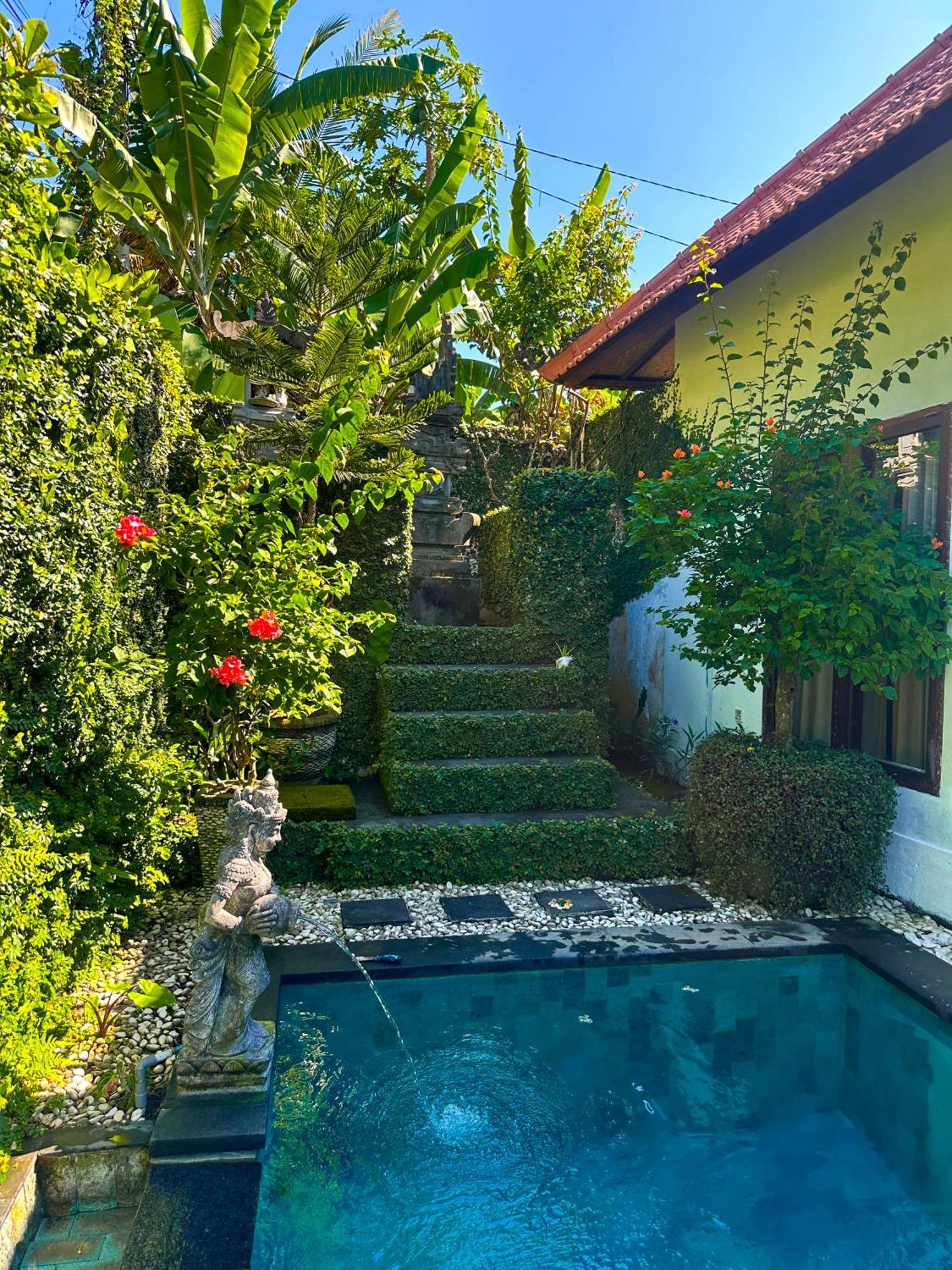 Mandala Paradise Villa *