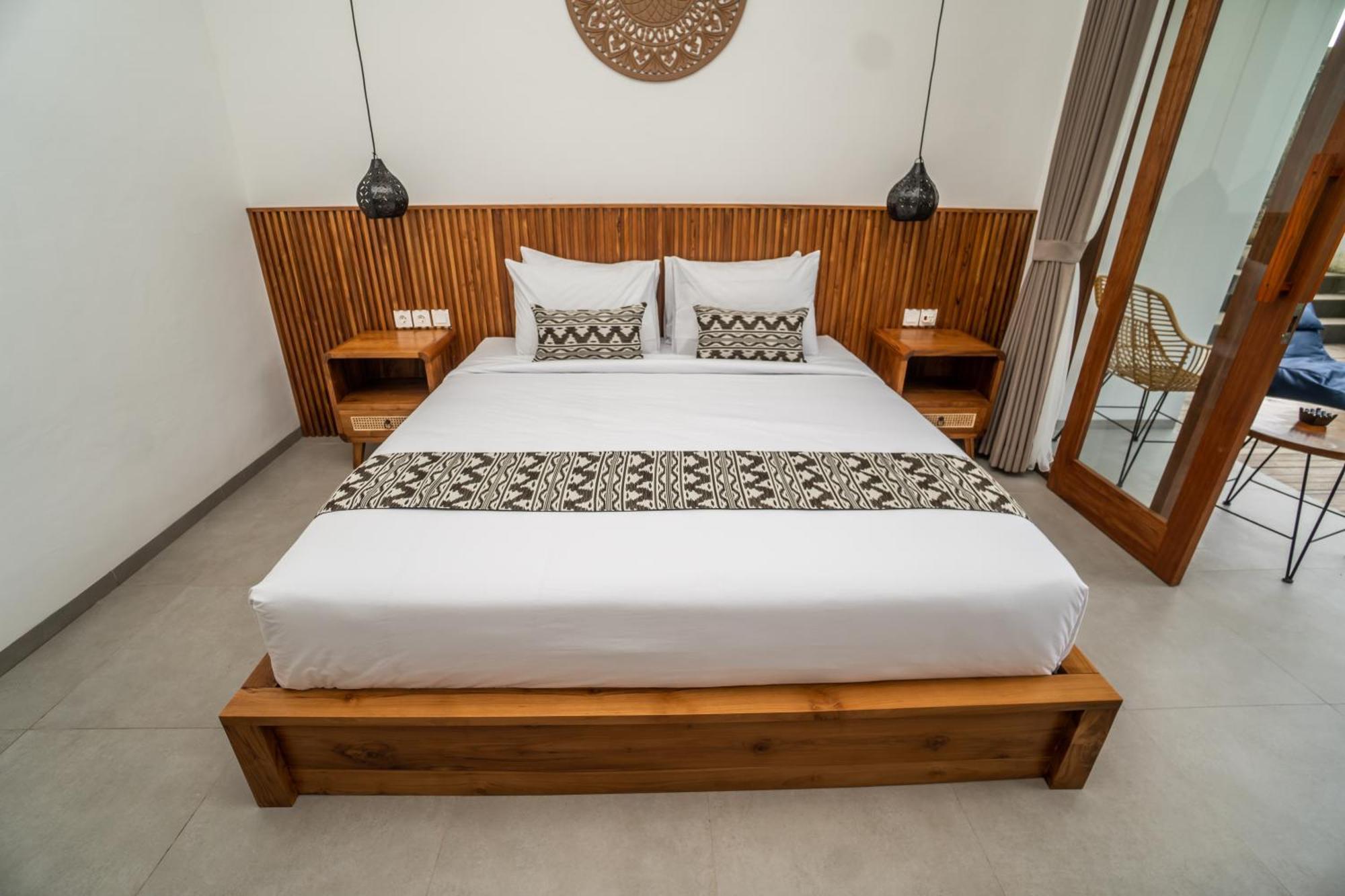 Kemari Lodge *