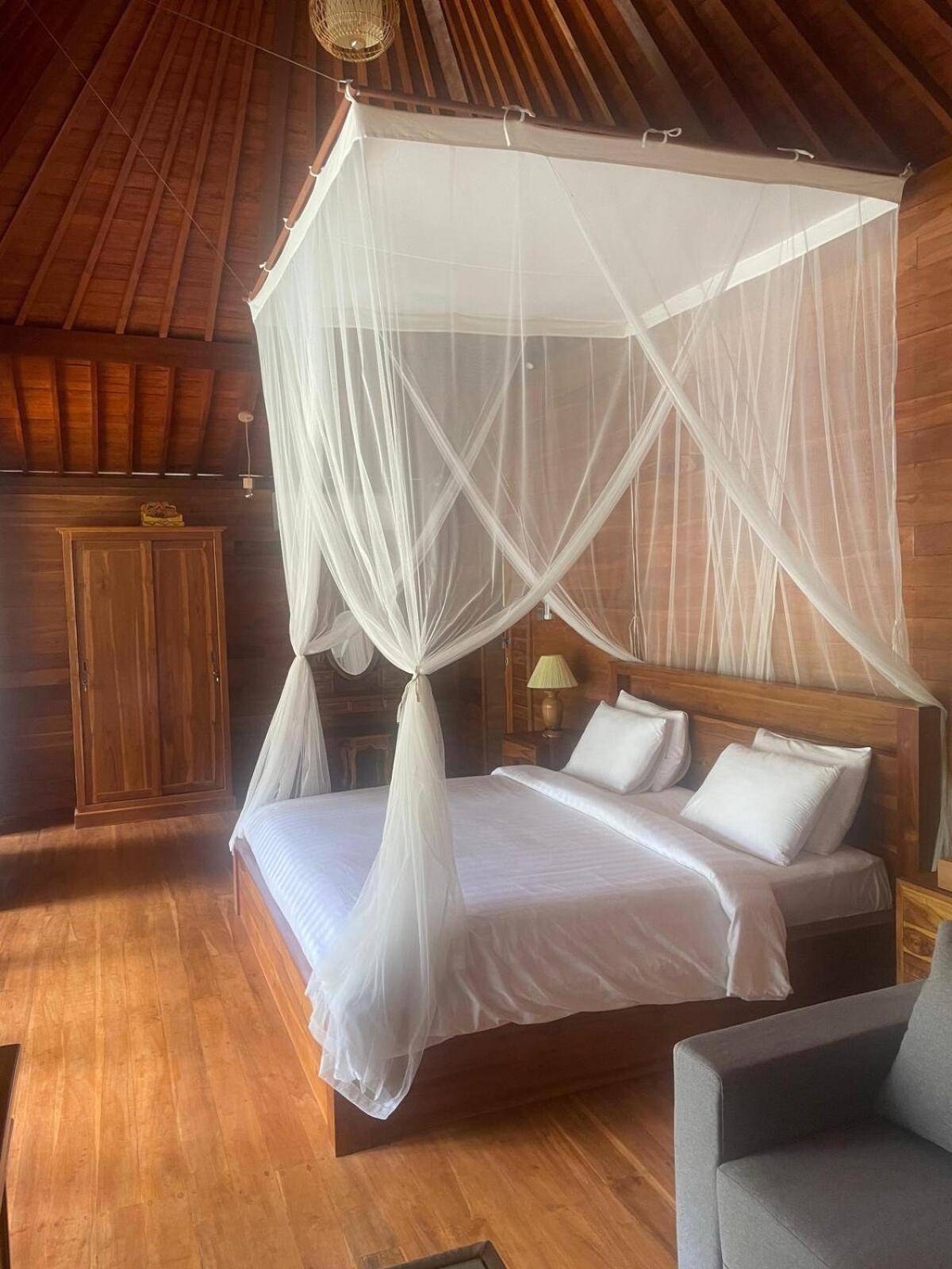 Dewaka Villa *