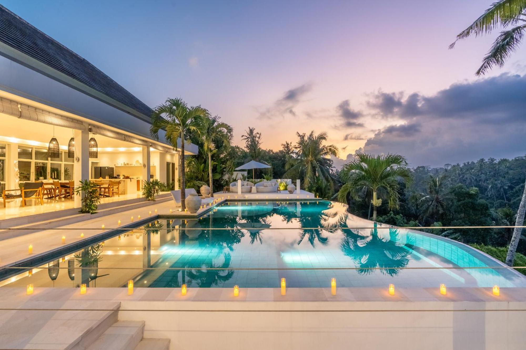 New! Amazing Jungle View 4 Br W Staff Villa Ubud