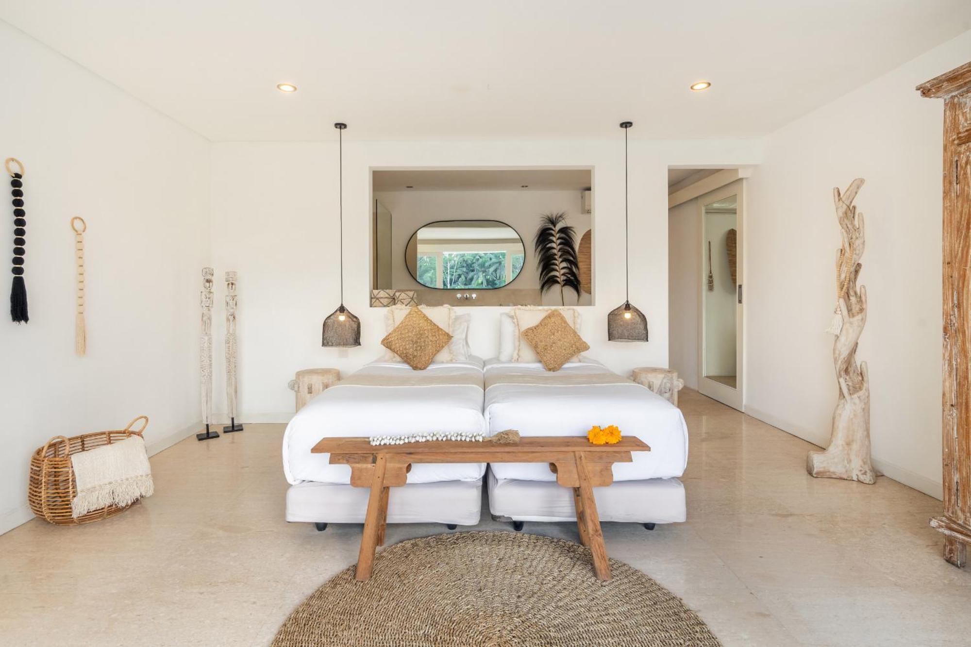 New! Amazing Jungle View 4 Br W Staff Ubud