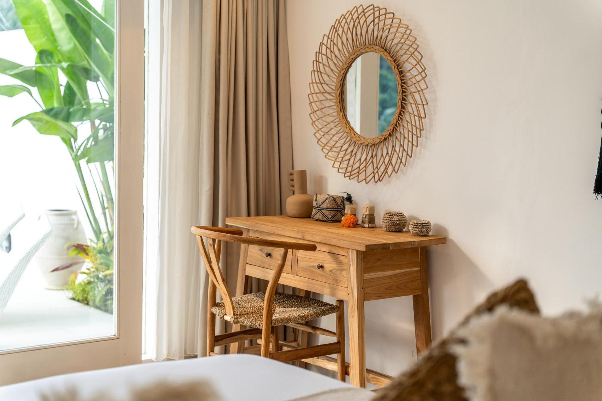 New! Amazing Jungle View 4 Br W Staff
