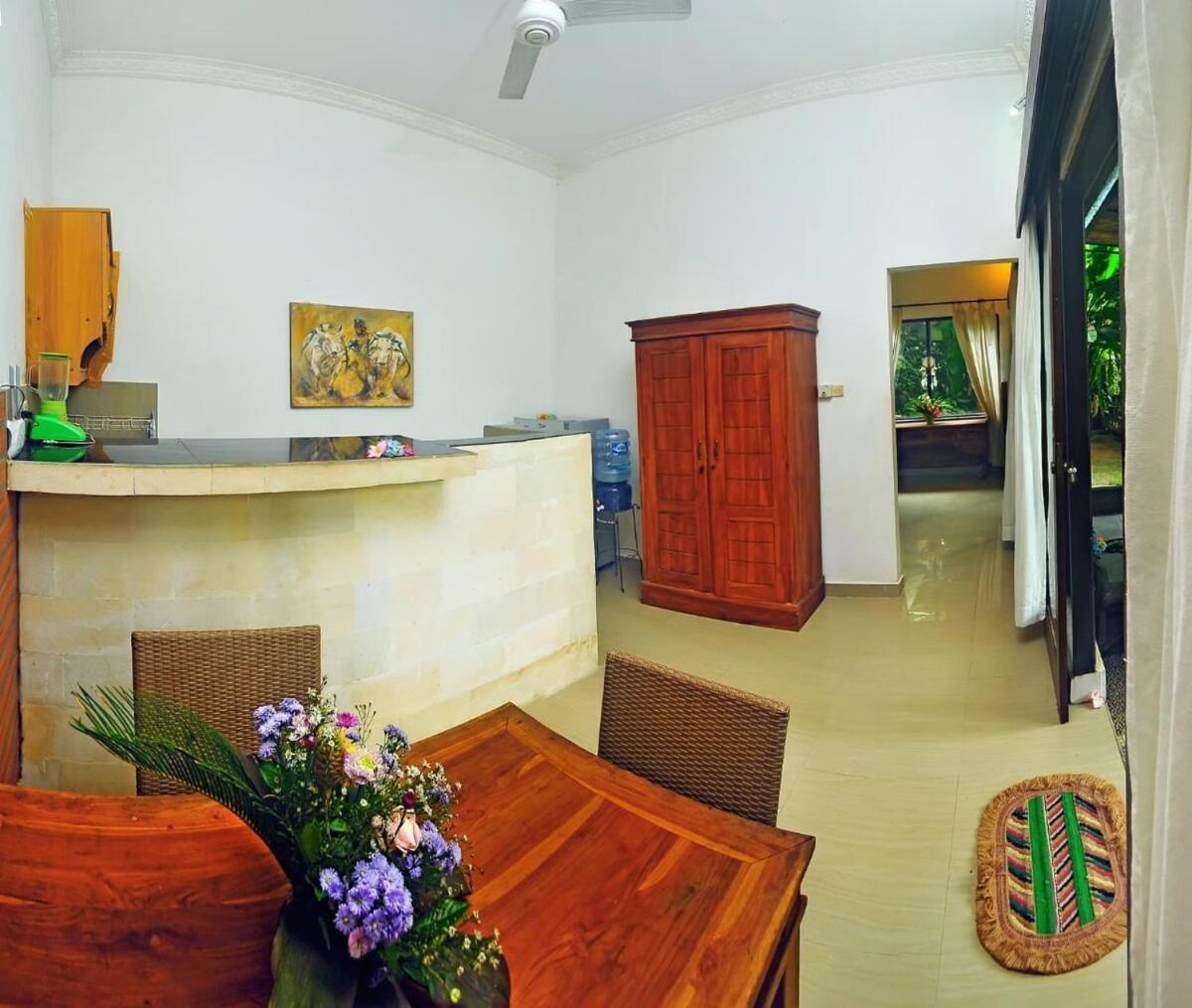 Jungle Hideaway - Newly Renovated Formerly Griya Bunga 2 - Unit 3 Villa
