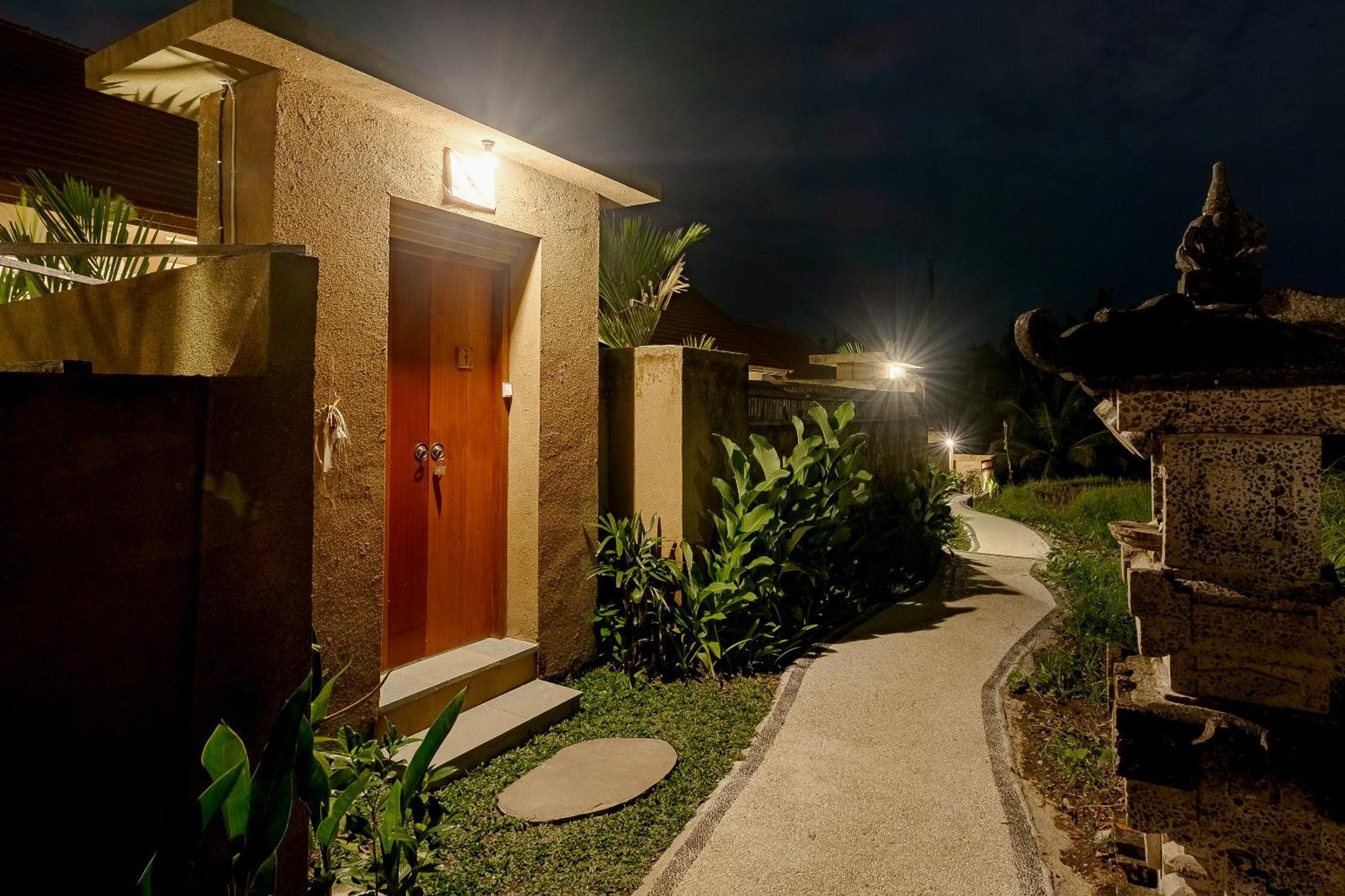 Villa Pelana *