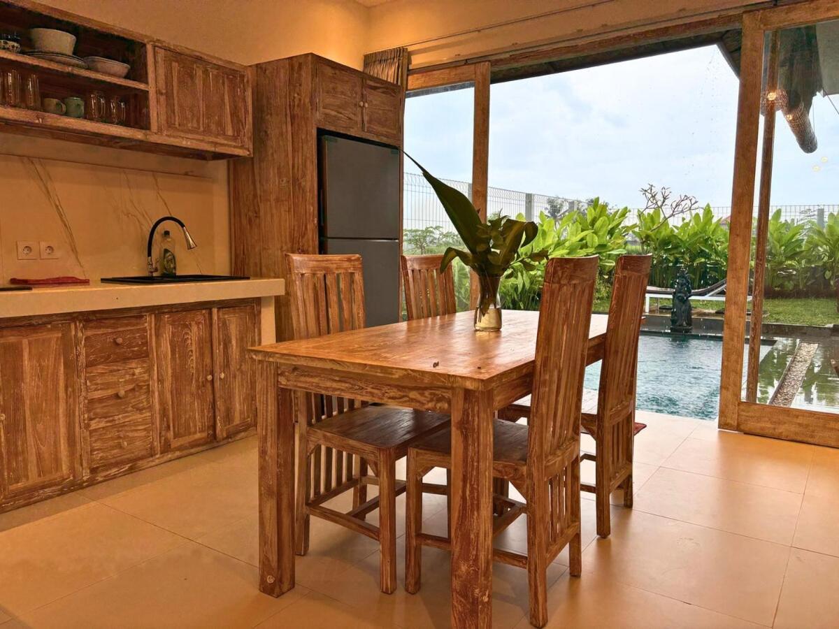 Hanoman - Serene 2br Rice Fields Hideaway Ubud