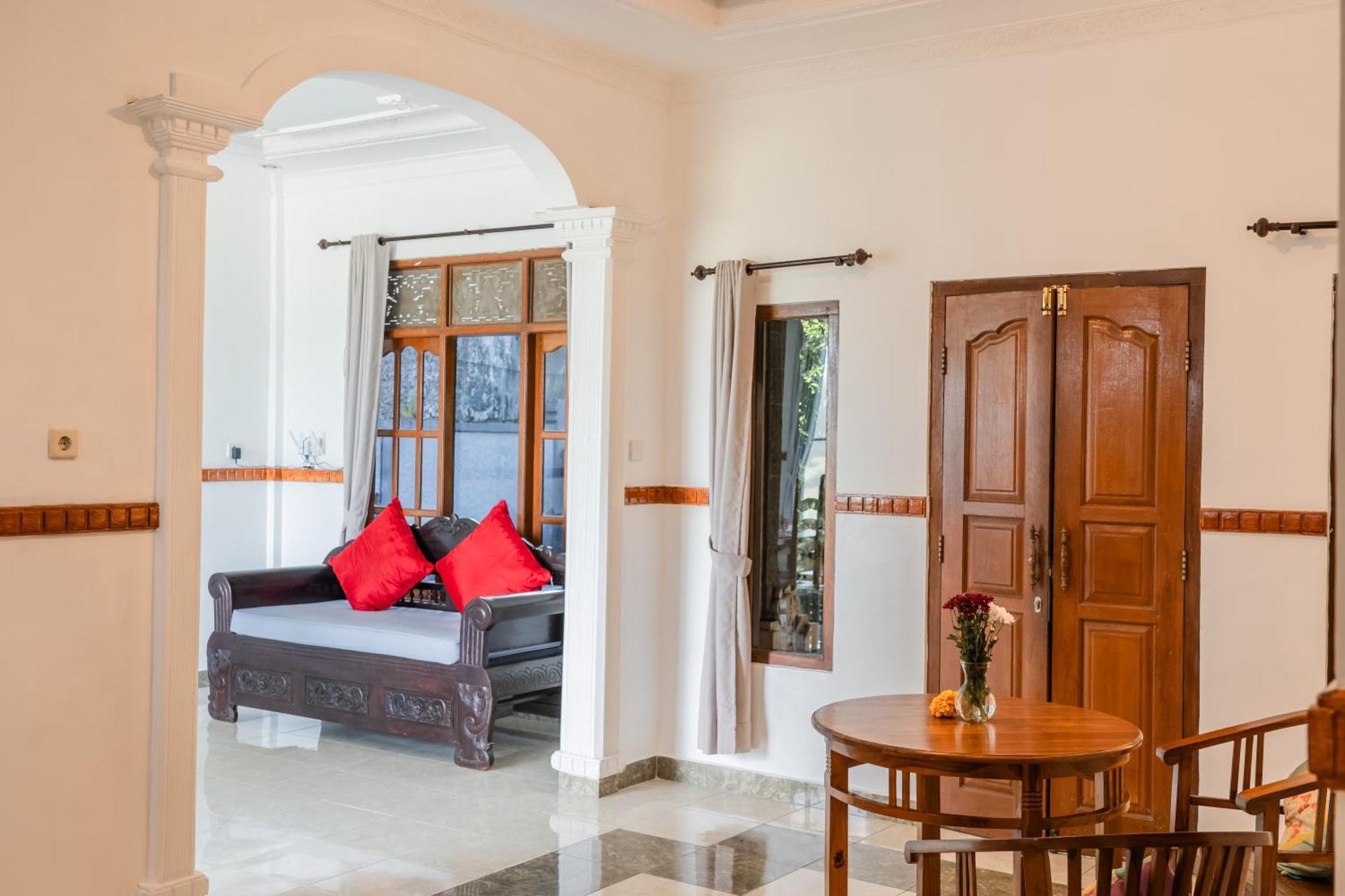 Ari I 4 Bedrooms Villa