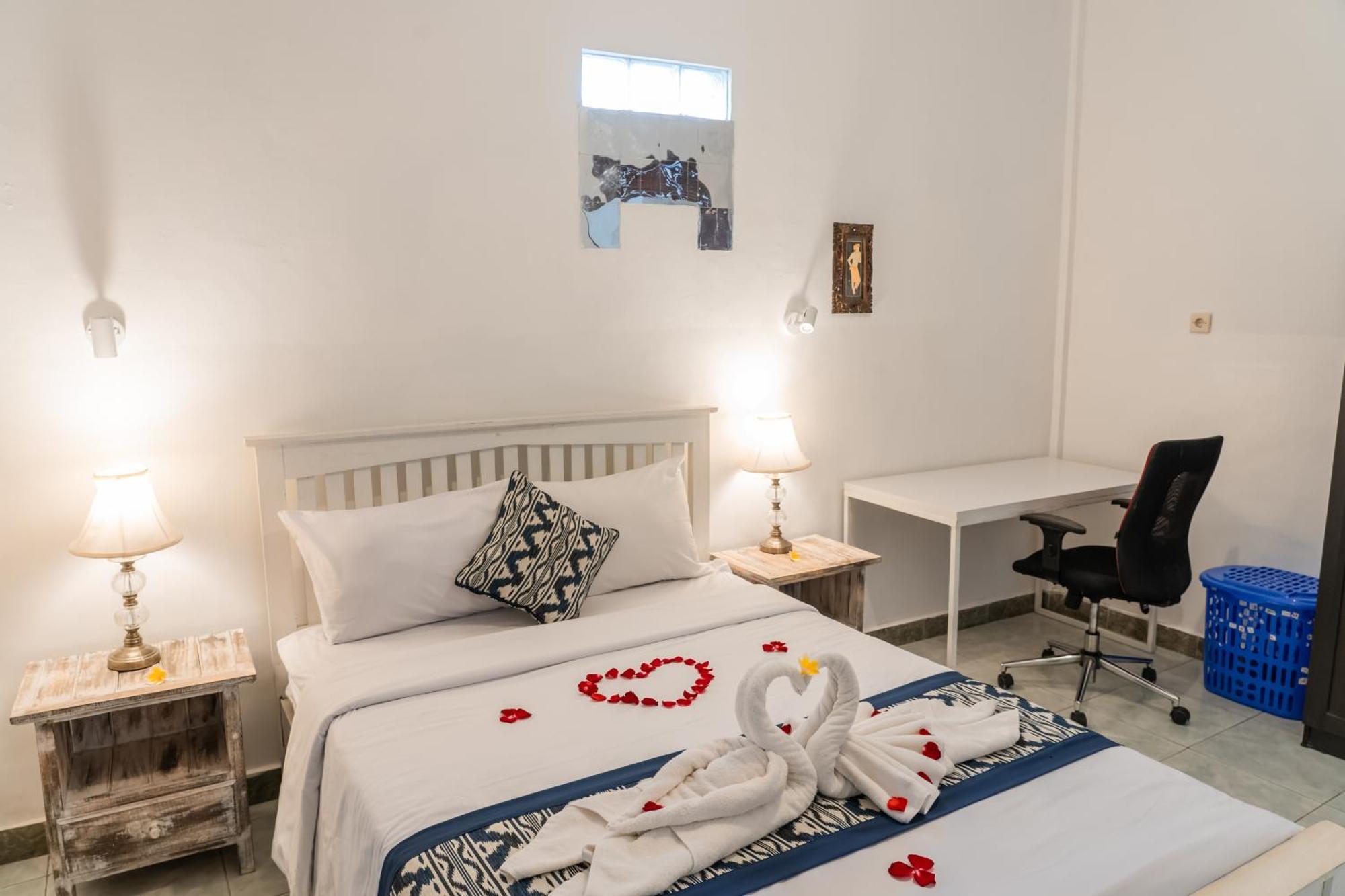 Villa Ari I 4 Bedrooms *