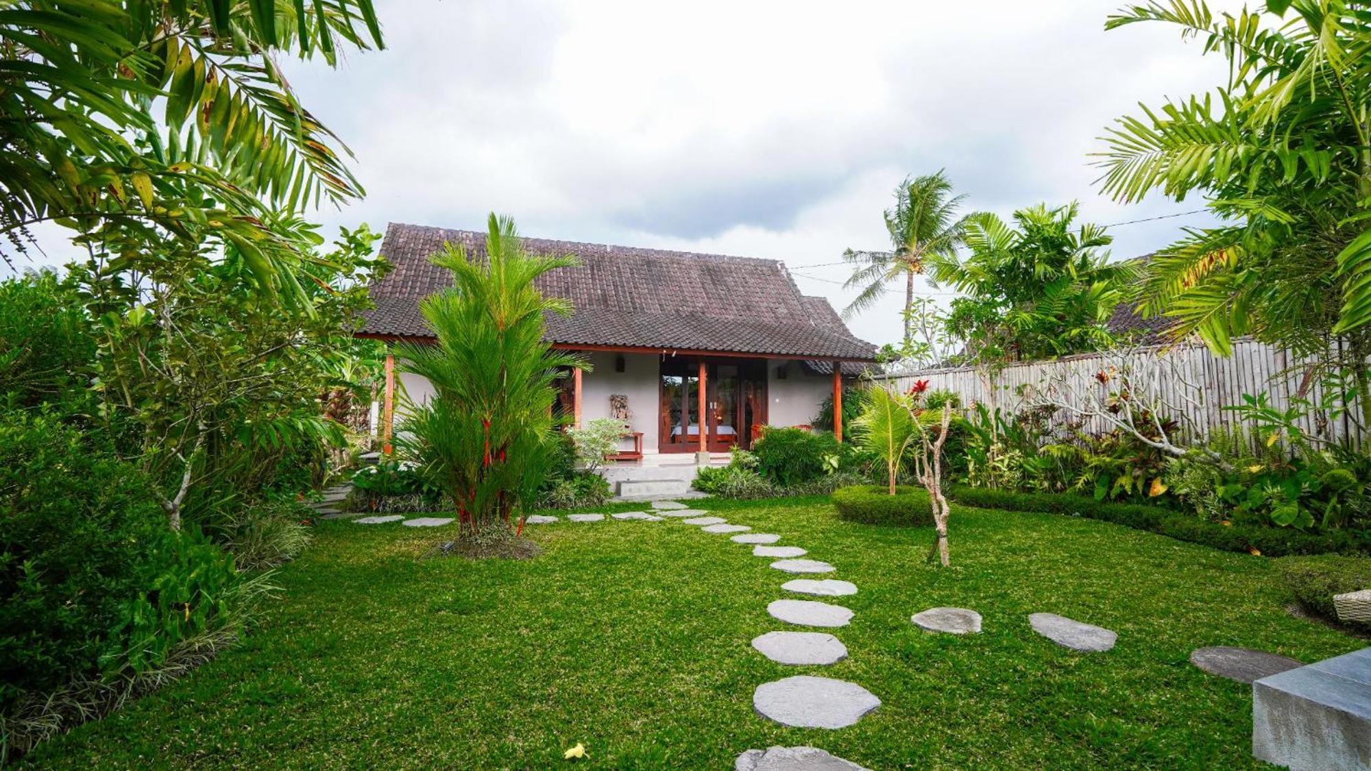Guest house Coconut *