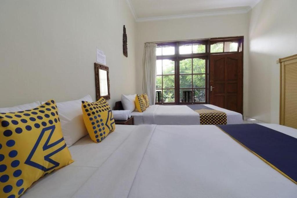 Hotel Spot On 2426 Aget Jaya Ii