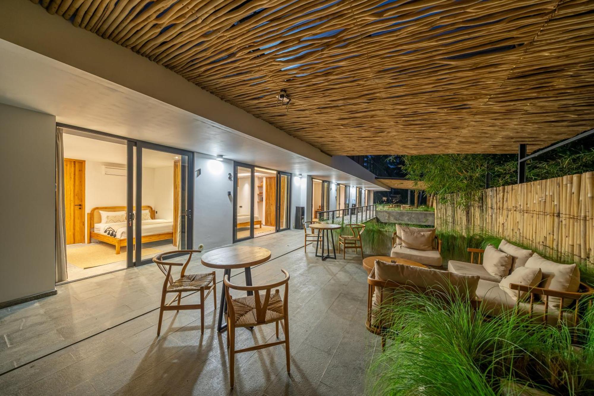 Apartment Happiness 2 - Turn Every Day Into A Getaway In