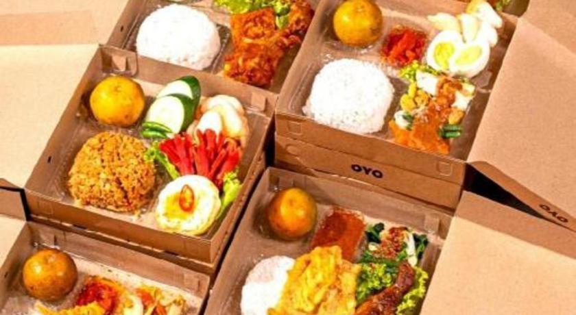 Spot On 2426 Aget Jaya Ii Hotel