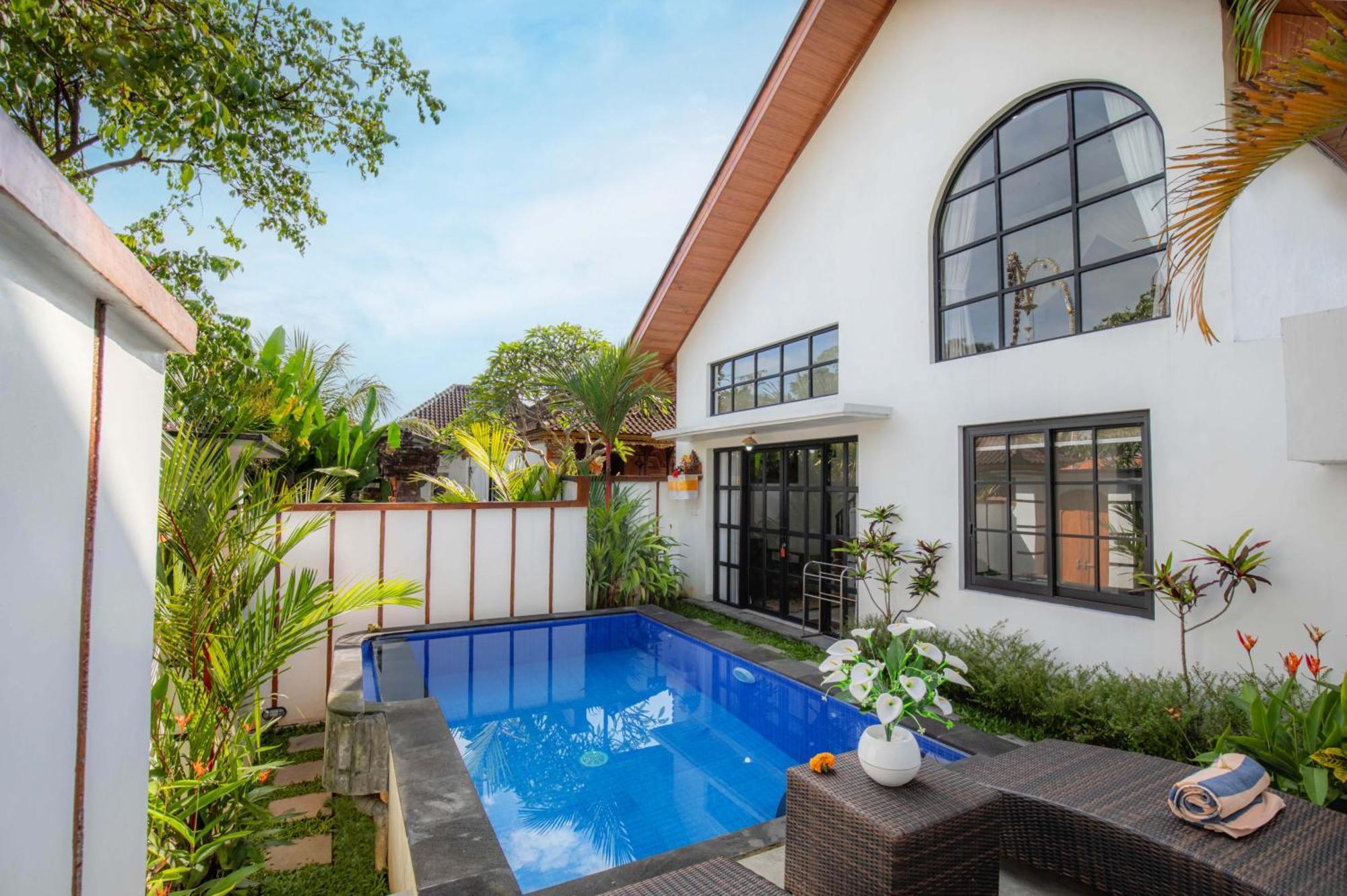 Suarga Private Pool *