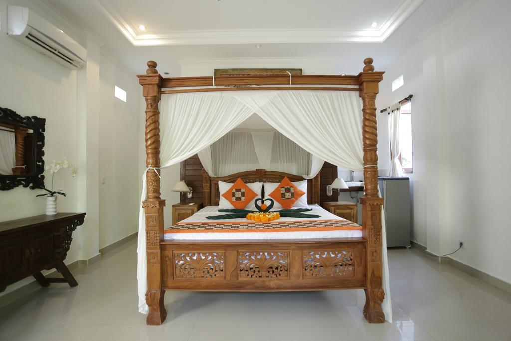 Guest house Karang Mesari