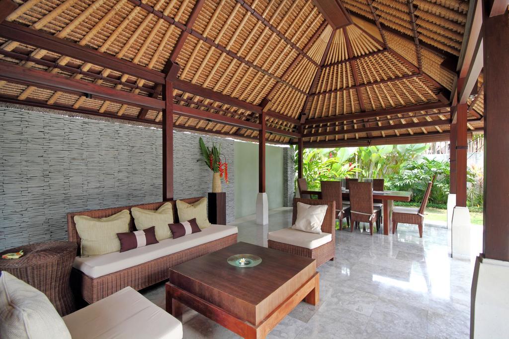 Sayang Estate Villa *