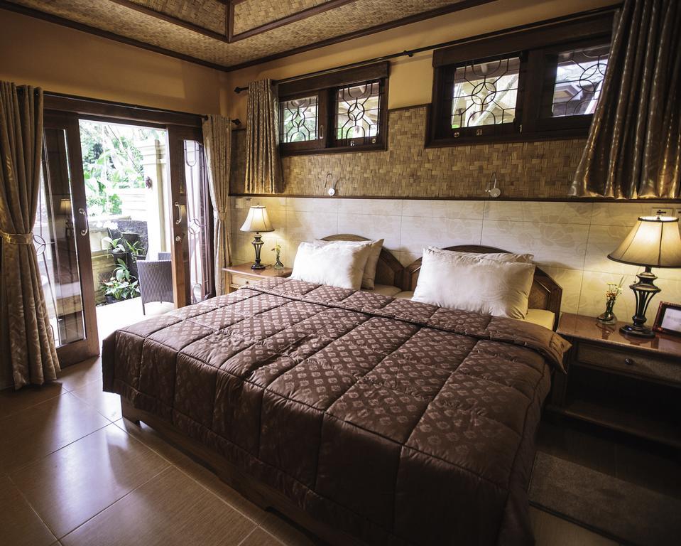 Murni's & Hotel 4*
