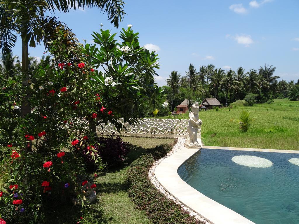Frangipani Villa