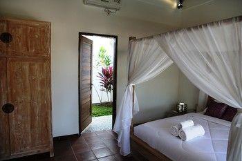 Villa Candi Kecil 1