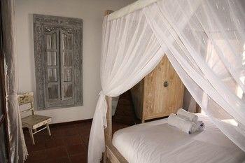 Villa Candi Kecil 1