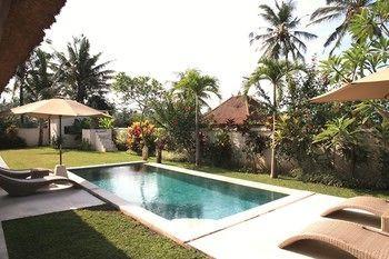 Villa Candi Kecil 1