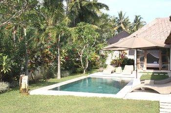 Villa Candi Kecil 1 *