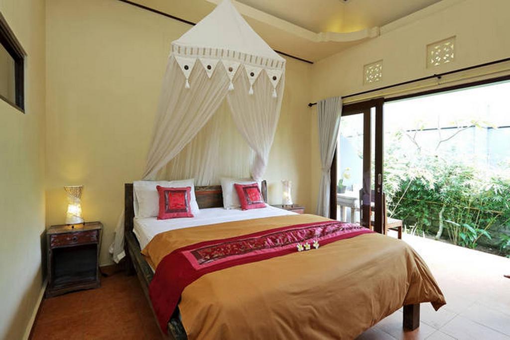 Guest house Semanggi 2*