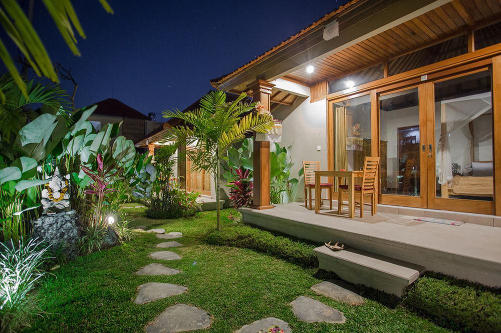 Puji Hostel&bungalow Wisma tamu