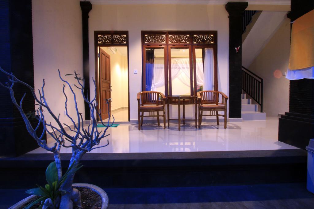 Guest house Wira 2*
