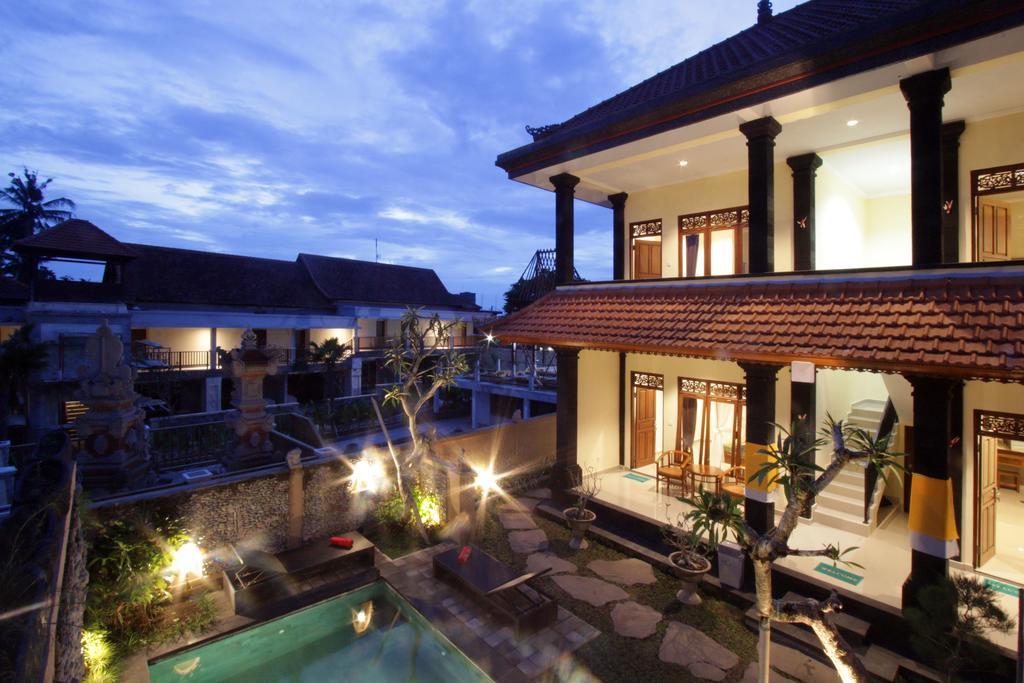 Guest house Wira 2*