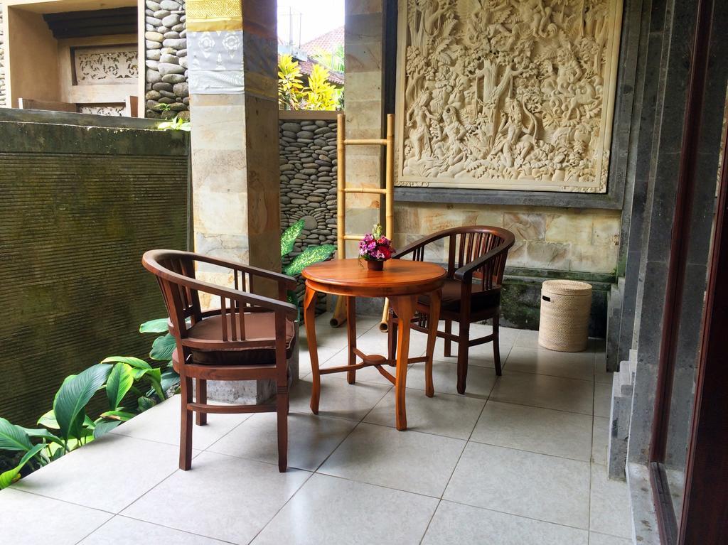Pecatu * Ubud (Bali)