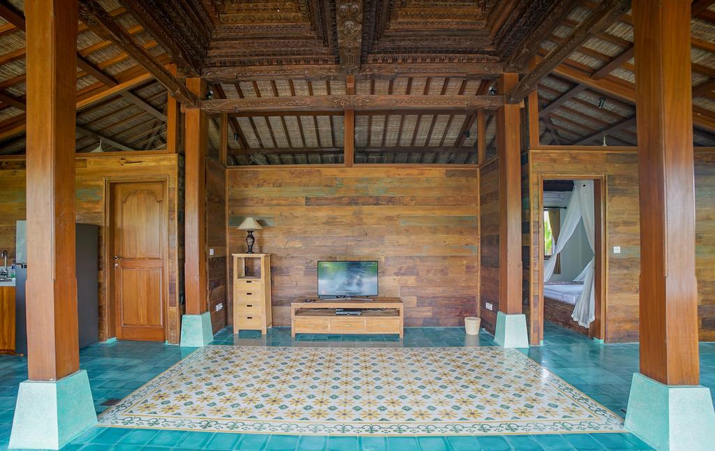 Sandana Villa