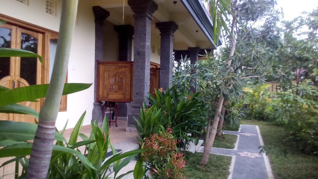 Restu House 2*