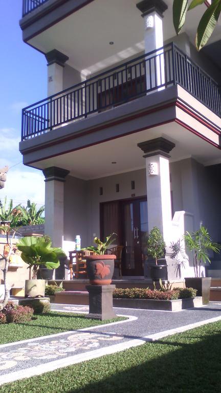 Umayuri Guest house 2*