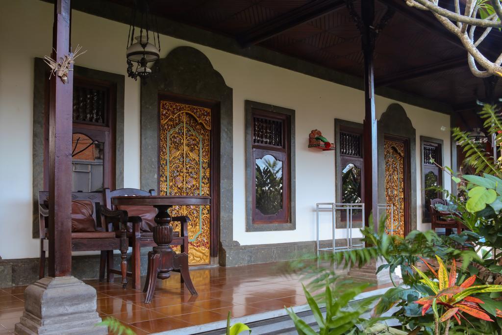 Ina Ubud