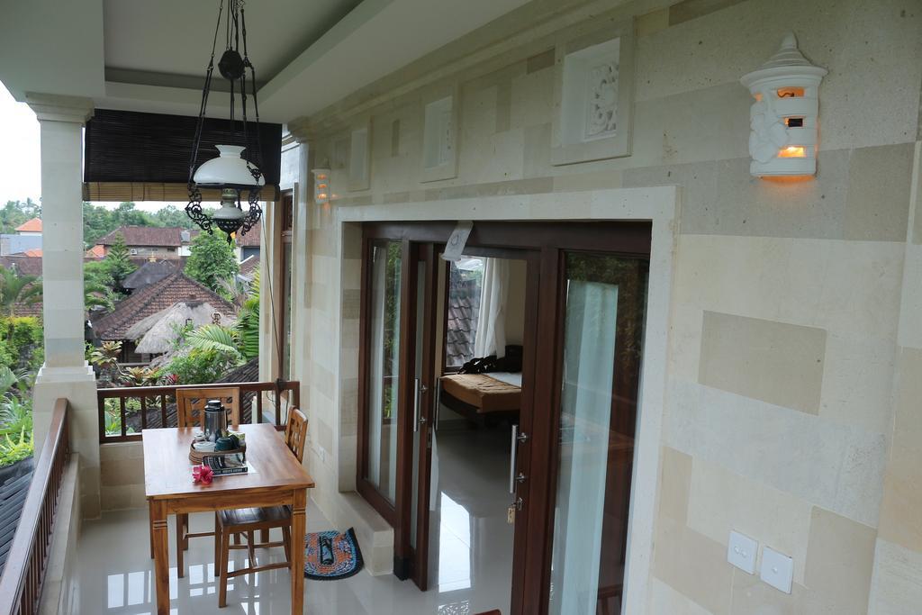 Guest house Karang Mesari
