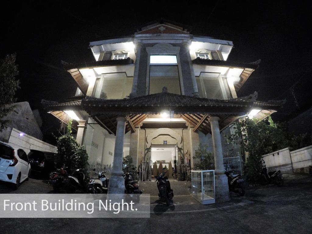 Ayani Good House Wisma tamu *