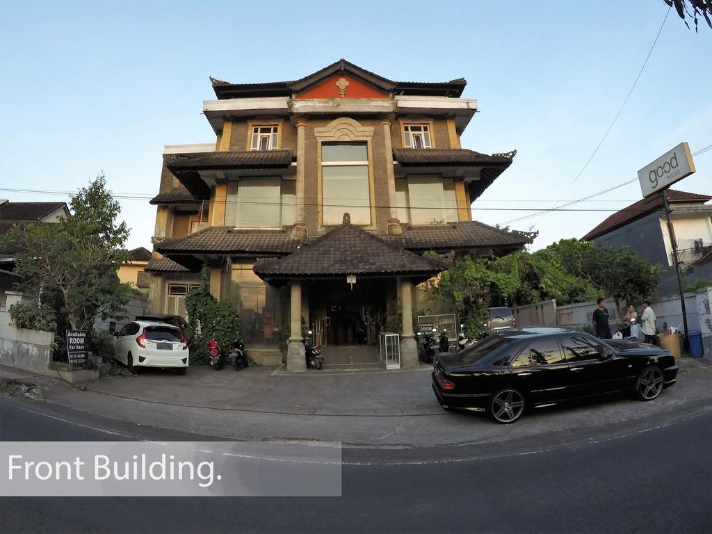 Wisma tamu Ayani Good House