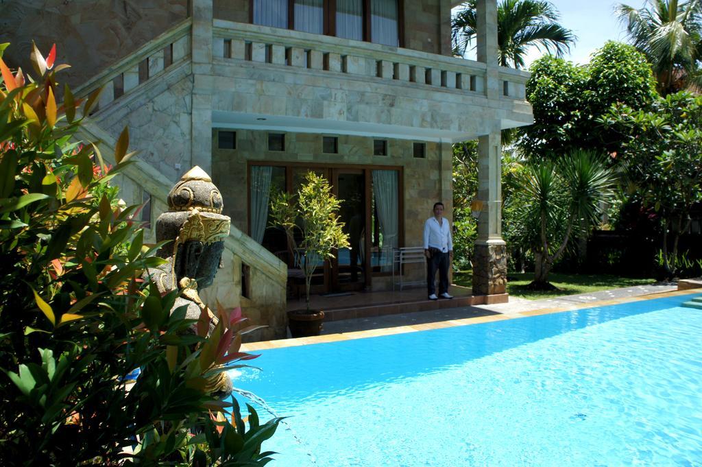 Dewi Ayu Ubud (Bali)