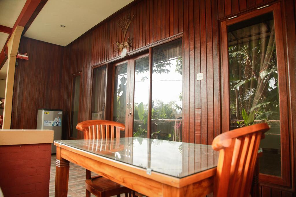 Guest house Canang Sari House 2*