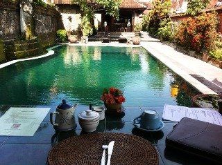 Guest house Jalan Jalan & 4*