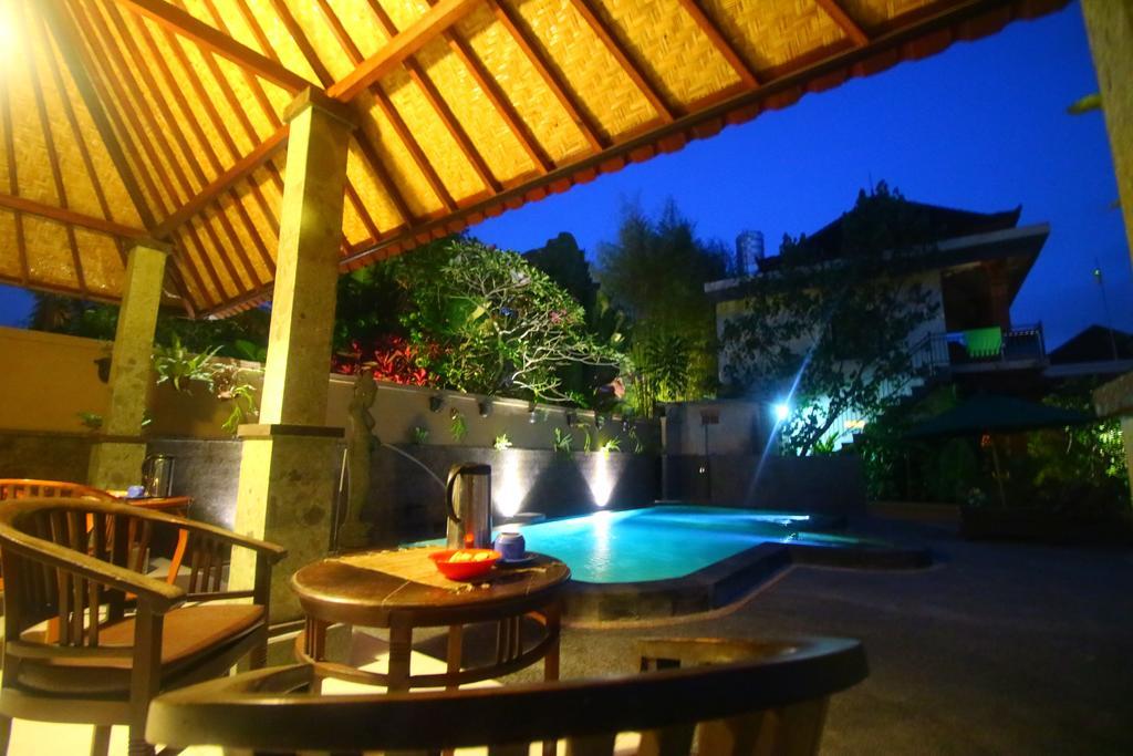 Guest house Adi Santia