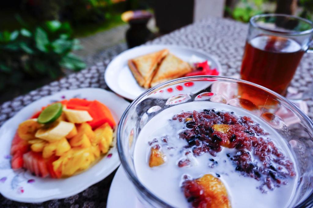 Desak Putu Putra Ubud