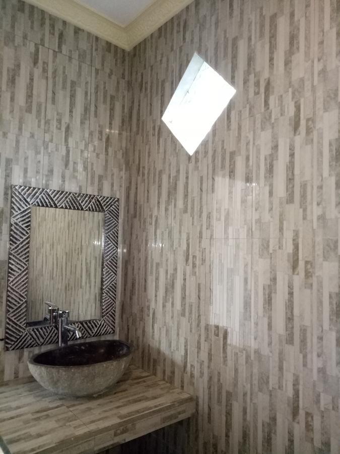 Karma House Homestay *