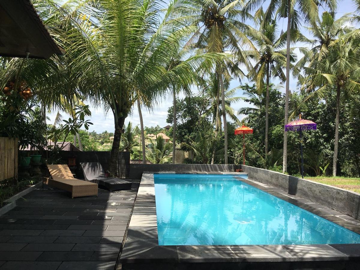 Semanggi Guest house 2*