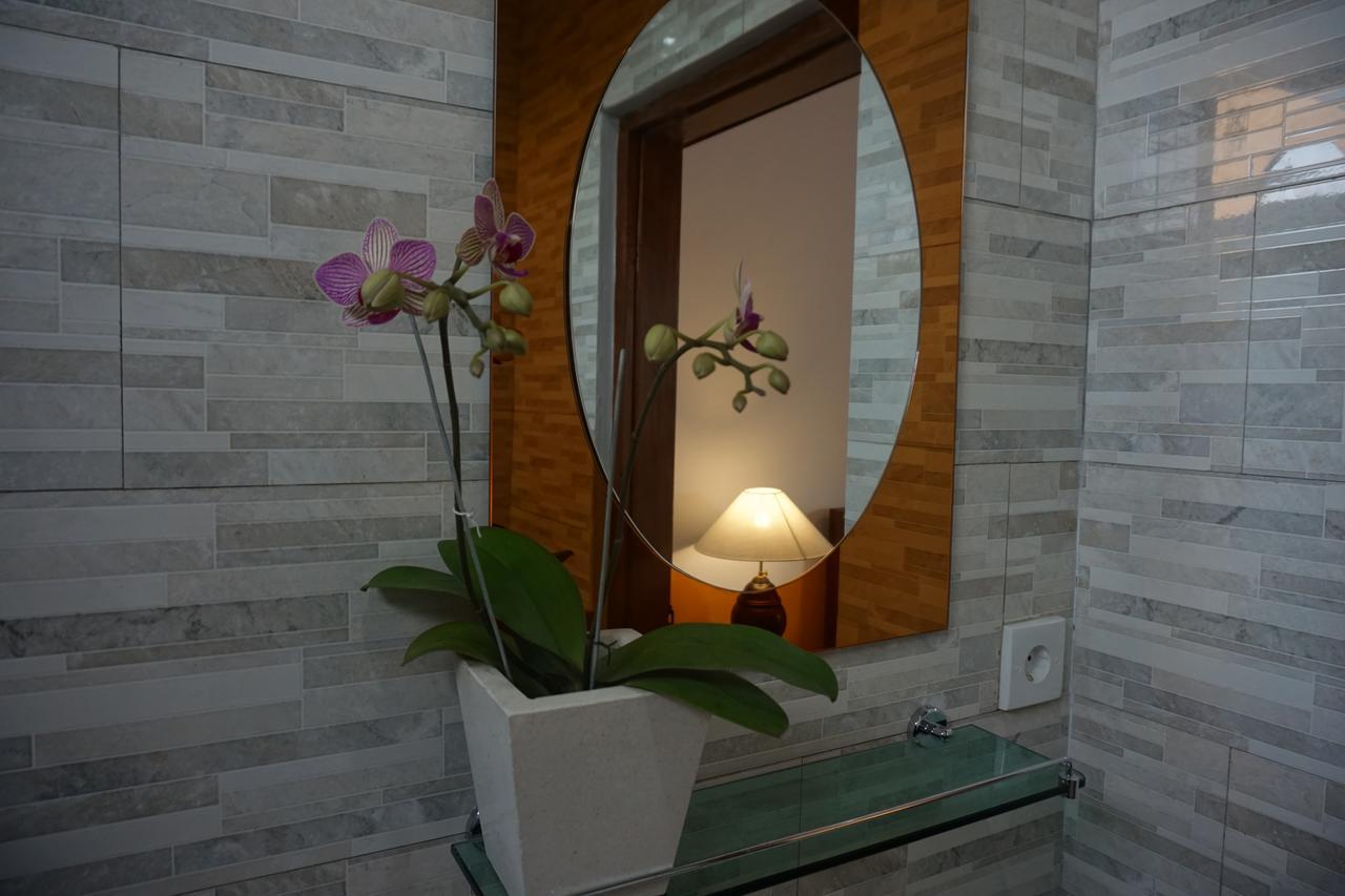 Cantika Guest house *