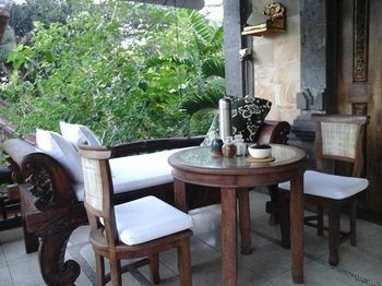 Pecatu * Ubud (Bali)